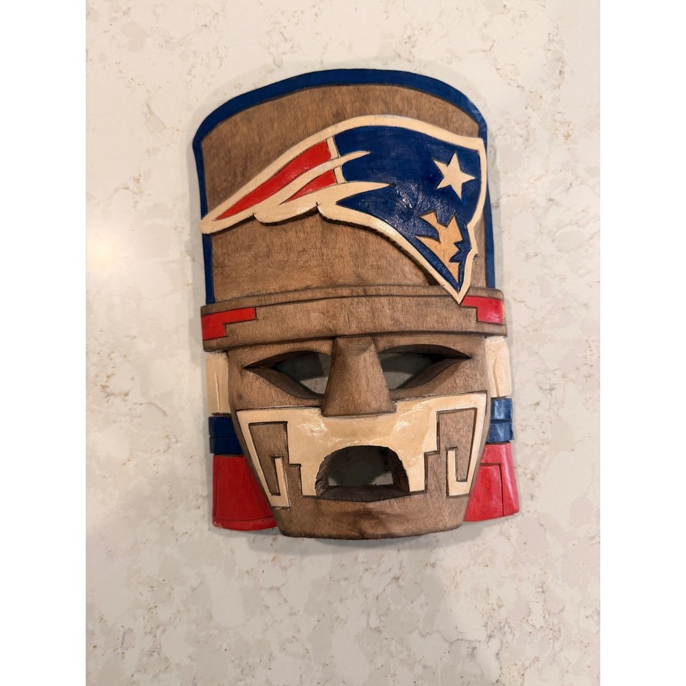 New England‎ Patriots Wood Carved Aztec Tiki Mask Wall Decor Sports Memorabilia